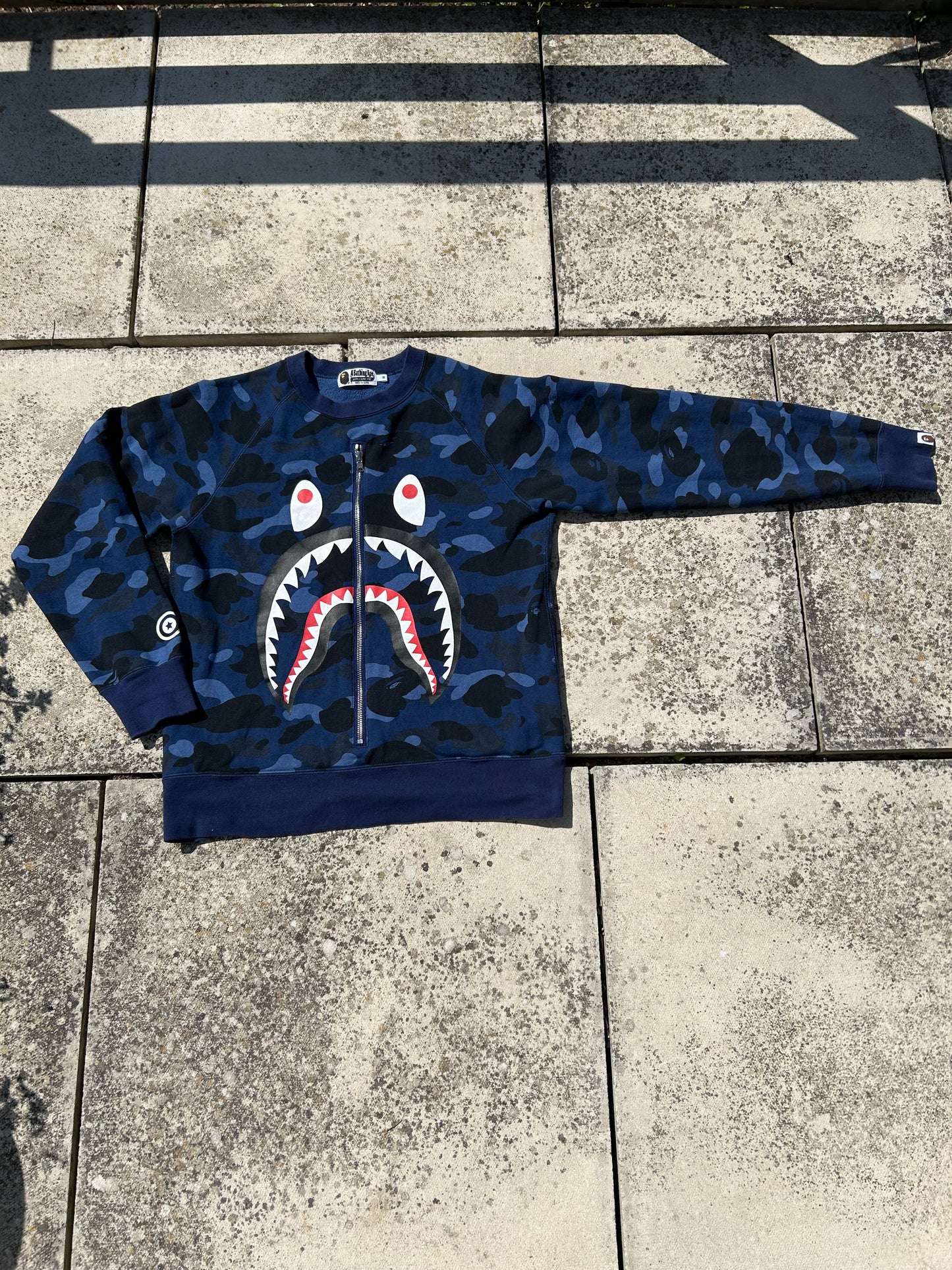 A Bathing Ape Colour Camo Shark Sweatshirt in Blue - Size Medium
