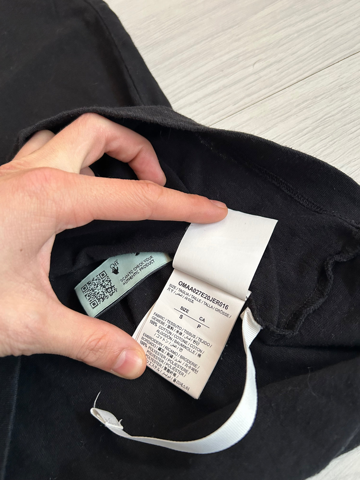 Off-White Trellis Worker T-Shirt - Size Small