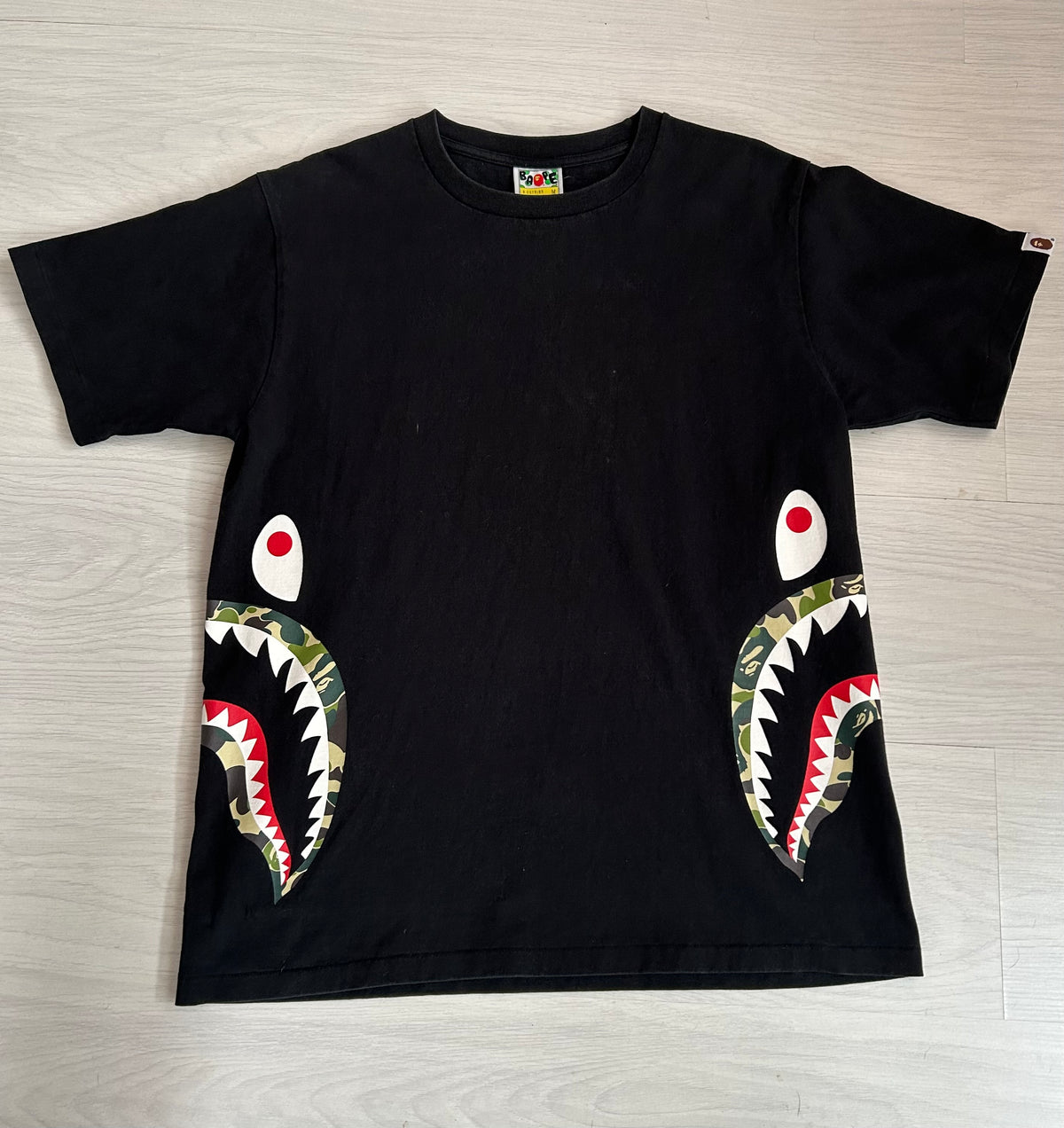 A Bathing Ape ABC Camo Side Shark T-Shirt - Size Medium