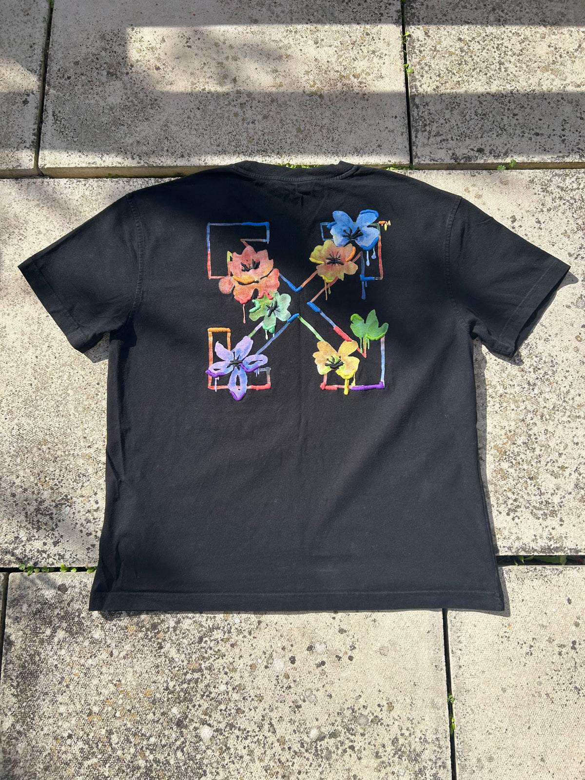 Off-White Floral Arrows T-Shirt - Size Large