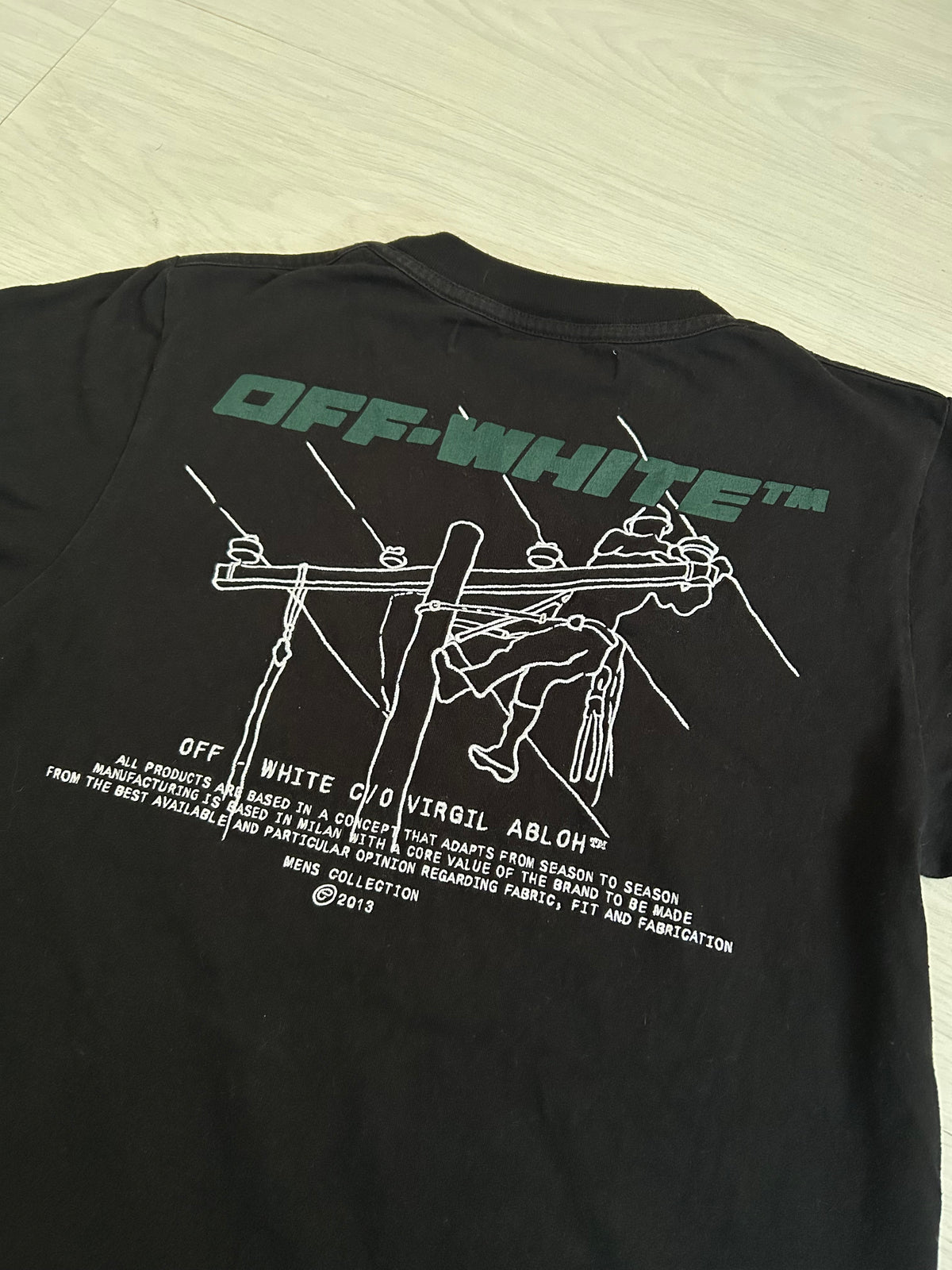 Off-White Trellis Worker T-Shirt - Size Small