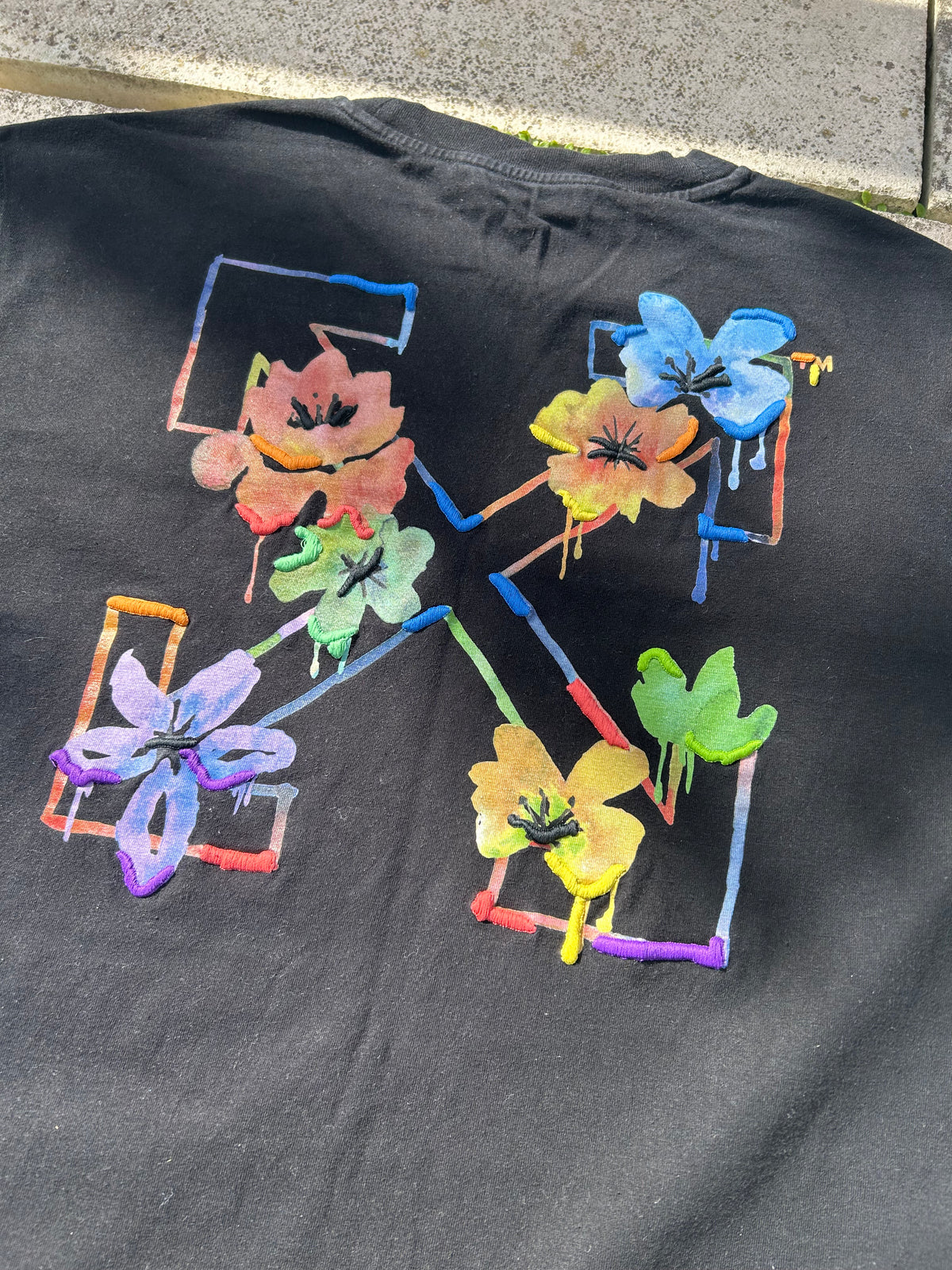 Off-White Floral Arrows T-Shirt - Size Large