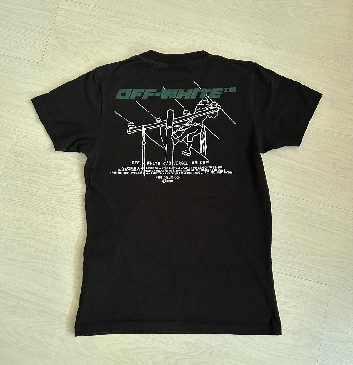 Off-White Trellis Worker T-Shirt - Size Small
